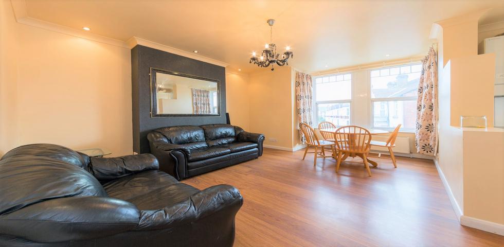 Modern Sharers Apartment Shalfleet Drive, Ladbroke Grove